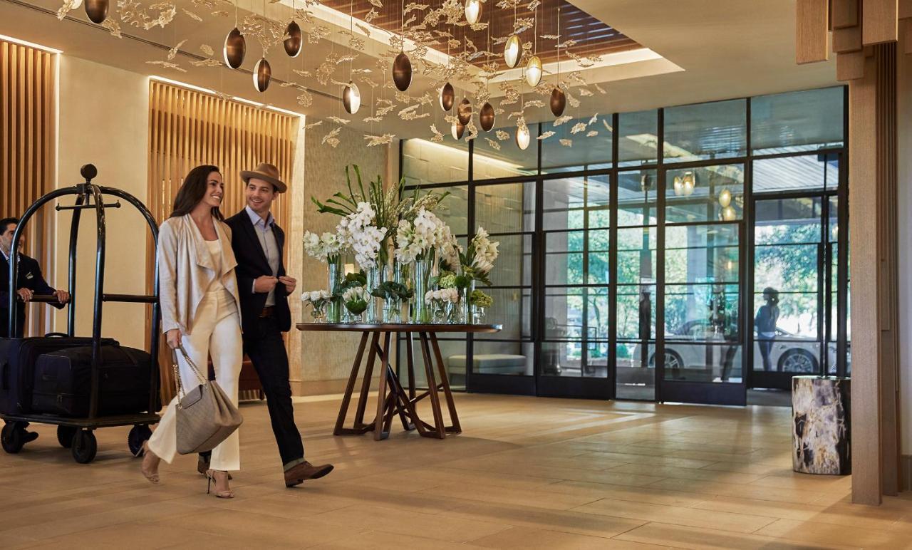 Four Seasons Hotel Austin Bagian luar foto