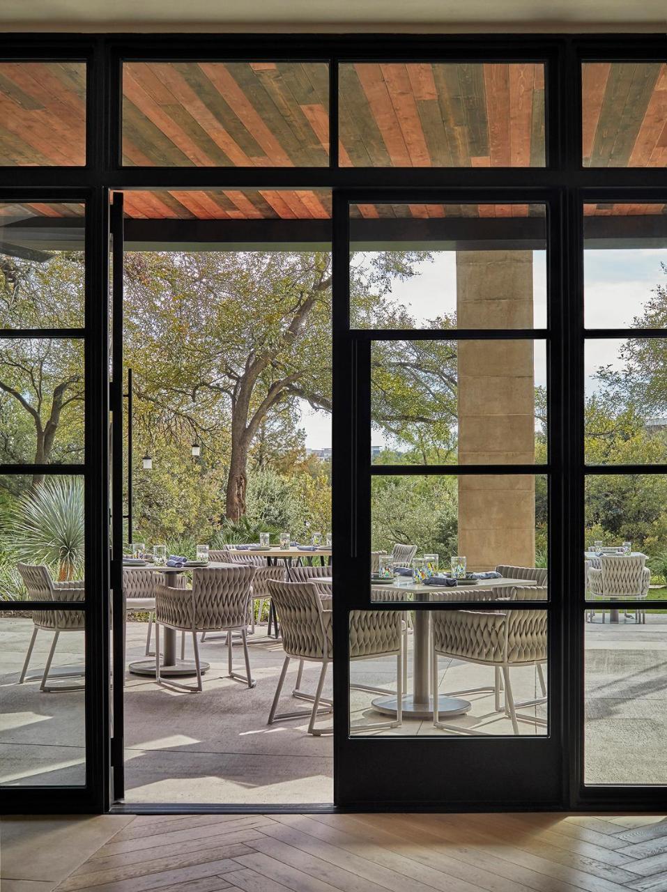 Four Seasons Hotel Austin Bagian luar foto